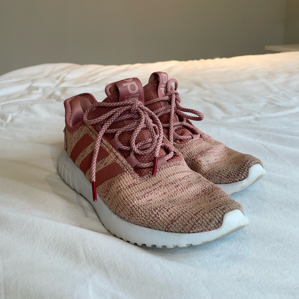 Adidas Cloudfoam Sneakers